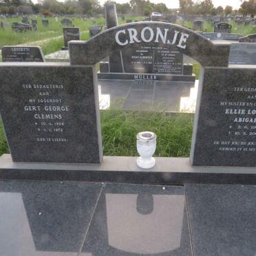 CRONJE Gert George Clemens 1906-1975 & Ellie Louisa Abigael 1918-2003