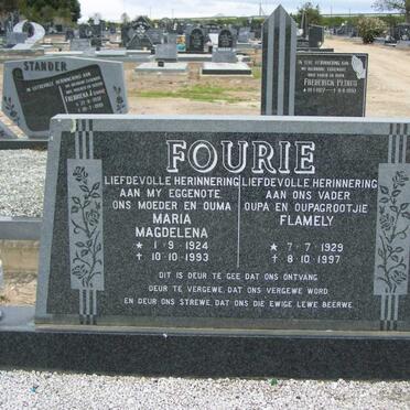 FOURIE Flamely 1929-1997 &amp; Maria Magdelena 1924-1993
