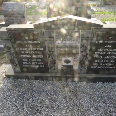 GREBE Edmund Justus 1912-1969 &amp; Lydia Jacoba 1914-1990