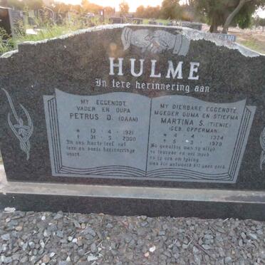 HULME Petrus D. 1921-2000 & Martina S. OPPERMAN 1924-1979