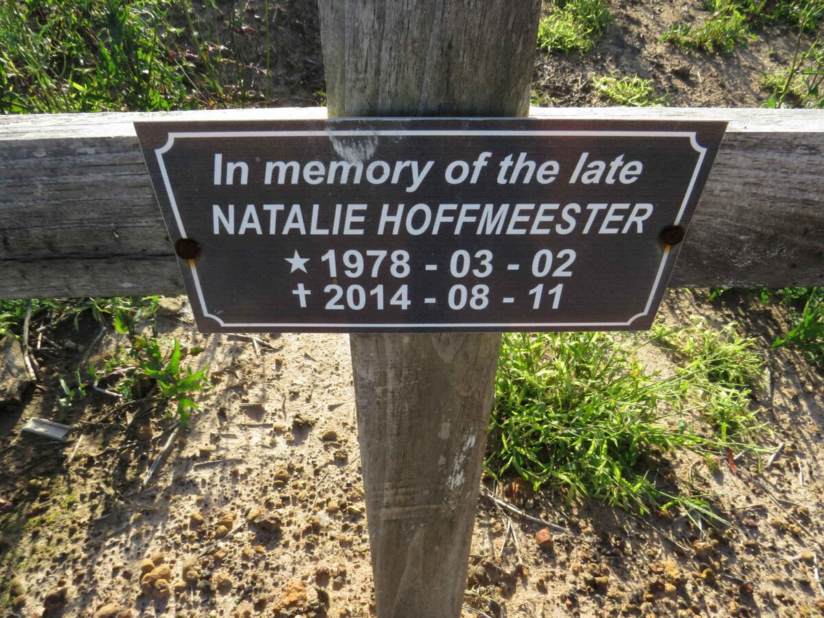 HOFFMEESTER Natalie 1978-2014
