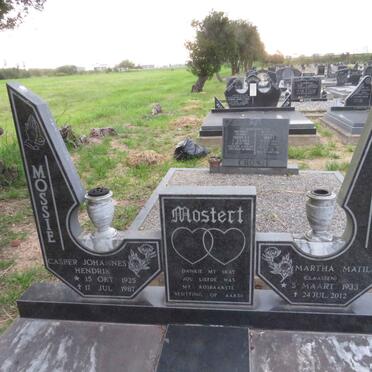 MOSTERT Casper Johannes Hendrik 1925-1987 &amp; Martha Matilda CLAASSEN 1933-2012