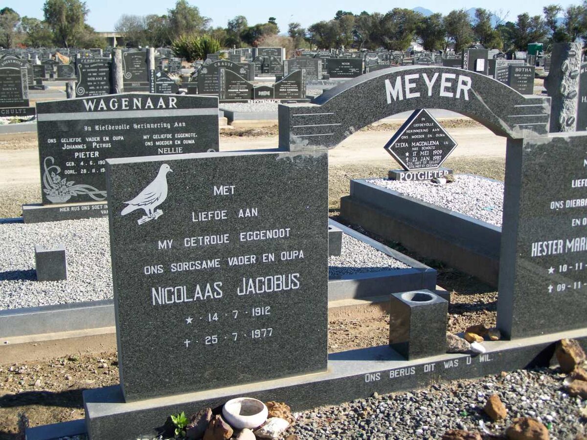 MEYER Nicolaas Jacobus 1912-1977 &amp; Hester Maria Magdalena 1924-2003