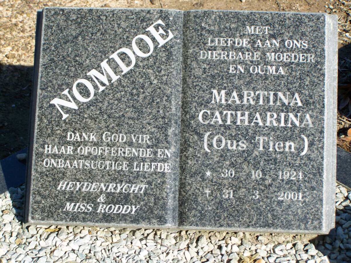 NOMDOE Martina Catharina 1924-2001