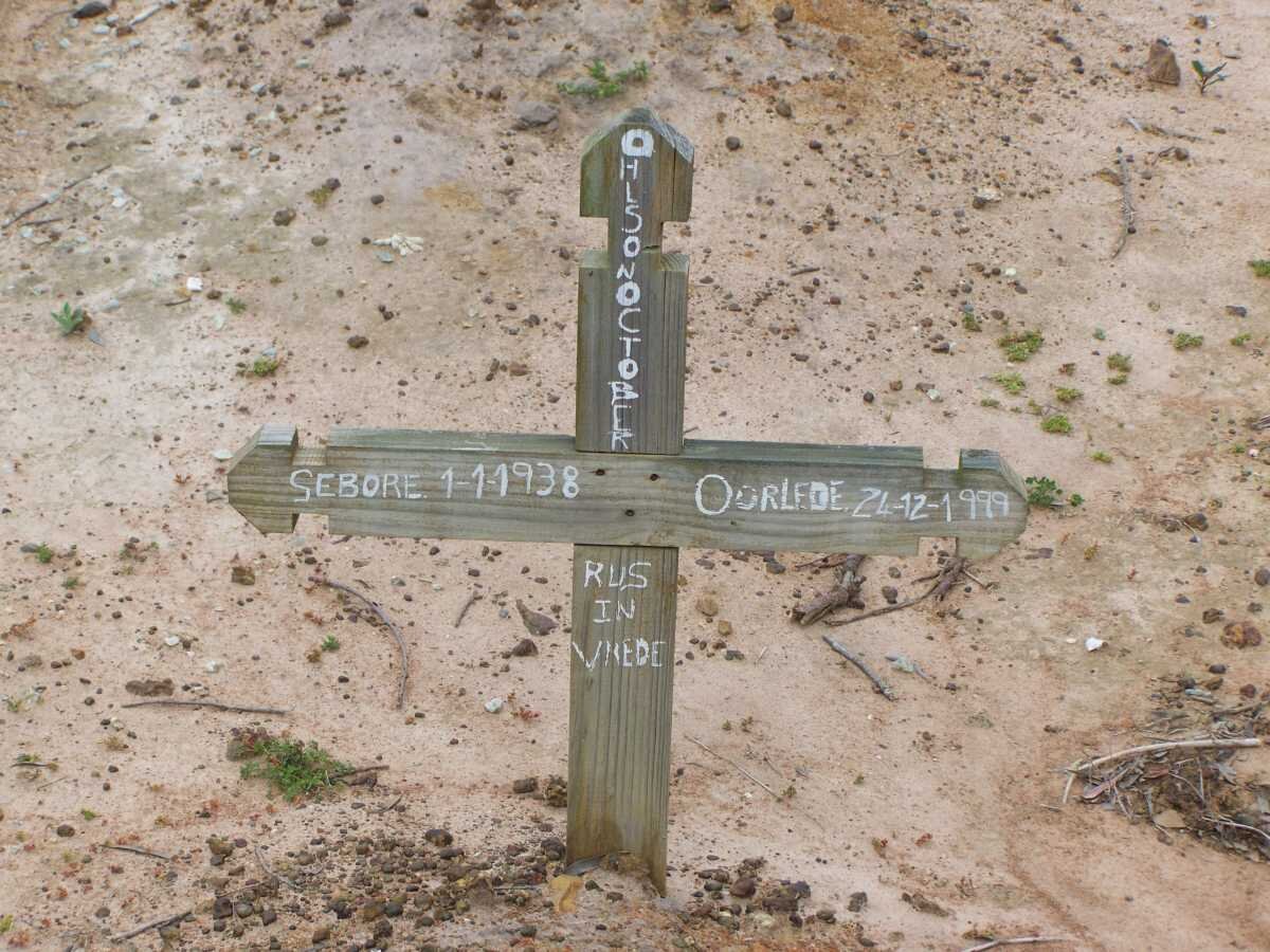 OCTOBER Ahlson 1938-1999