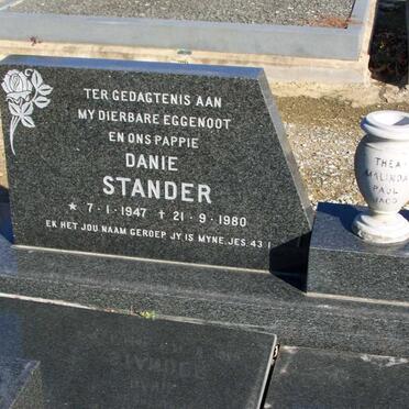 STANDER Danie 1947-1980 &amp; Thea 1950-2001