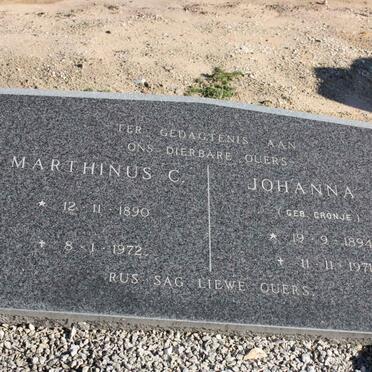 SWARDT Marthinus C., de 1890-1972 &amp; Johanna D. CRONJE 1894-1971