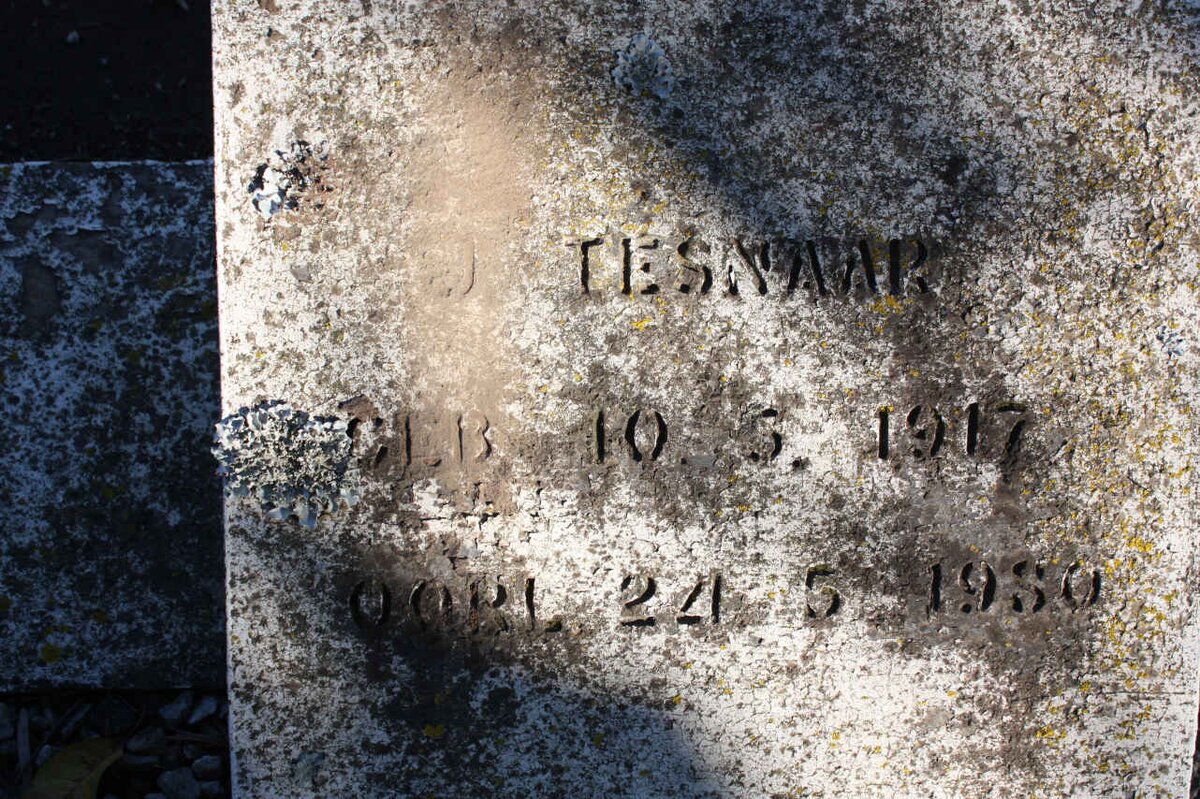 TESNAAR J. 1917-1950