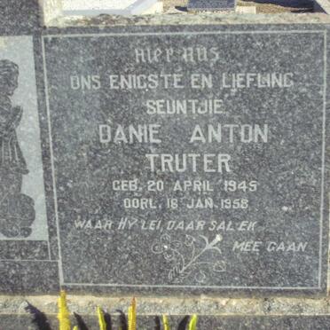 TRUTER Danie Anton 1945-1958