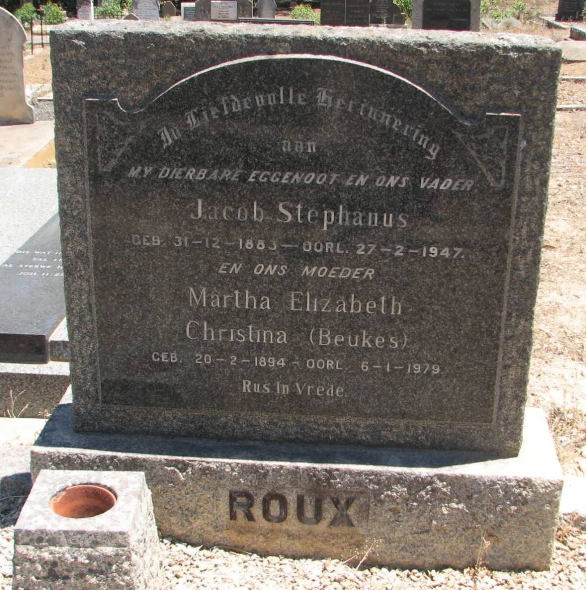 ROUX Jacob Stephanus 1883-1947 &amp; Martha Elizabeth Christina BEUKES 1894-1979