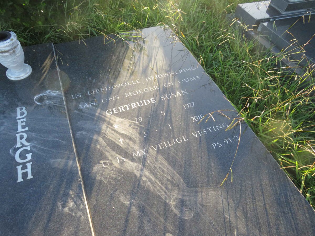 BERGH Gertrude Susan 1927-2016