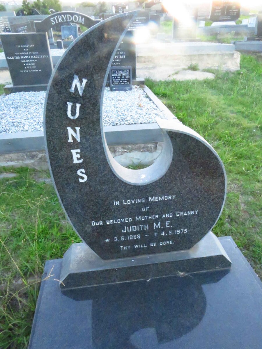 NUNES Judith M.E. 1888-1975