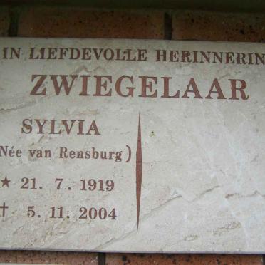 ZWIEGELAAR Sylvia nee VAN RENSBURG 1919-2004