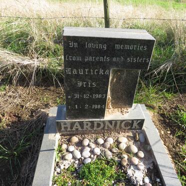 HARDNICK Lauricka Iris 1983-1984