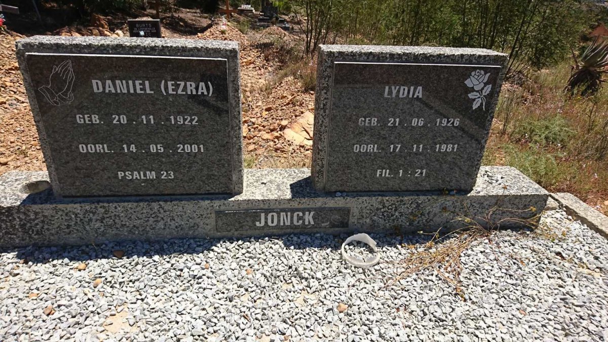 JONCK Daniel 1922-2001 &amp; Lydia 1926-1981