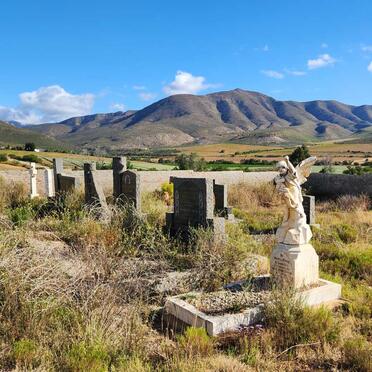 Western Cape, GEORGE district, Heimersrivier, Farm 31, farm cemetery