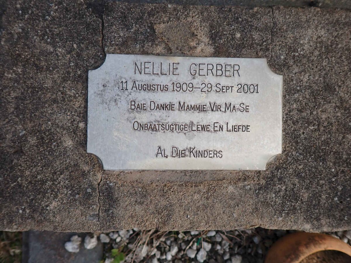 GERBER Nellie 1909-2001
