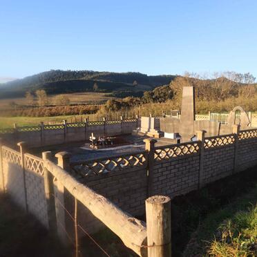 Western Cape, GEORGE district, Noll, Klein Lang Kloof 116, Vergenoeg, farm cemetery