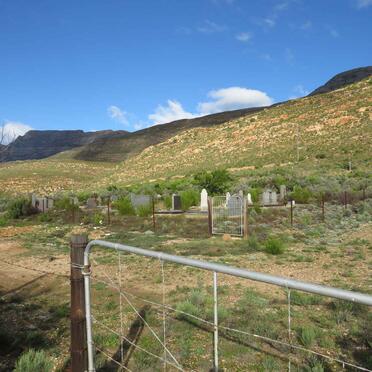 Western Cape, GEORGE district, Klein Fontein 22_2, Langeberg Halt, farm cemetery