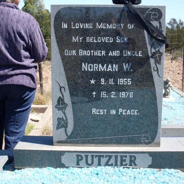 PUTZIER Norman W. 1955-1978