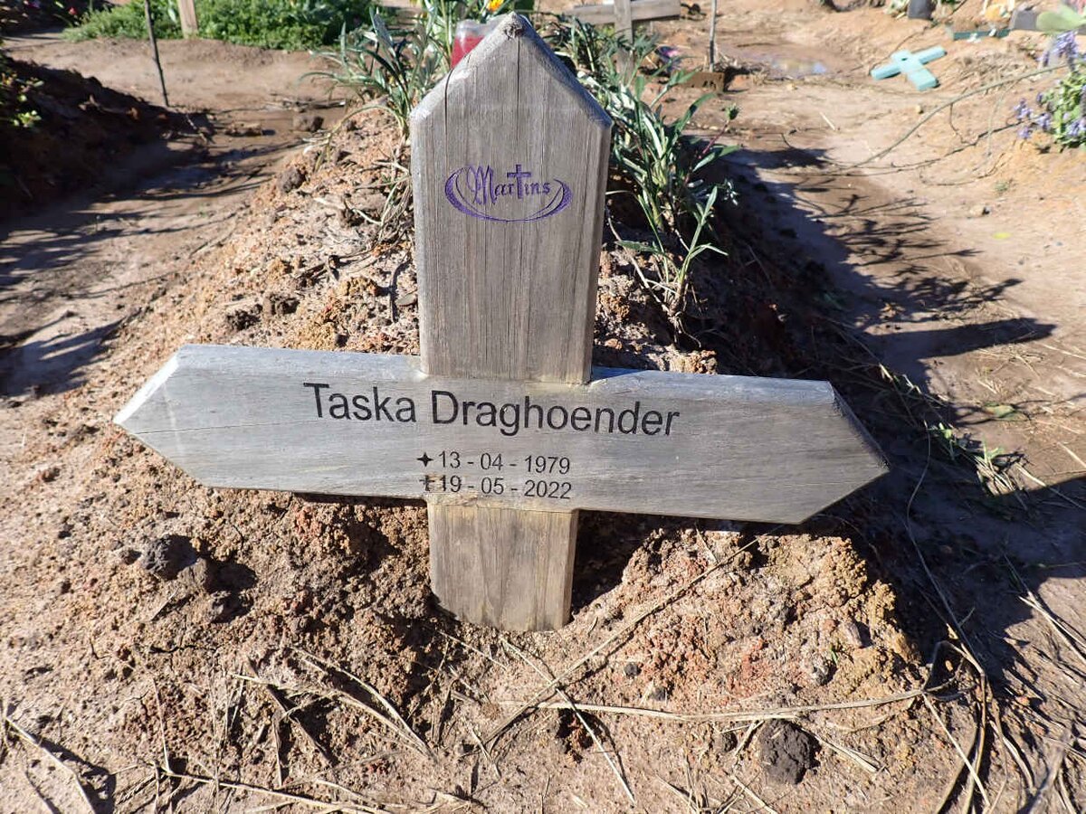DRAGHOENDER Taska 1979-2022