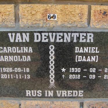 DEVENTER Daniel, van 1930-2012 &amp; Carolina Arnolda 1926-2011