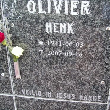 OLIVIER Henk 1941-2007