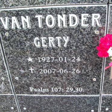 TONDER Gerty, van 1927-2007