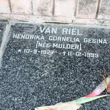 RIEL Hendrika Cornelia Gesina, van nee MULDER 1927-1999