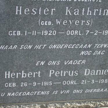 ? Herbert Petrus Daniel 1915-1981 &amp; Hester Kathrina WEYERS 1920-1947