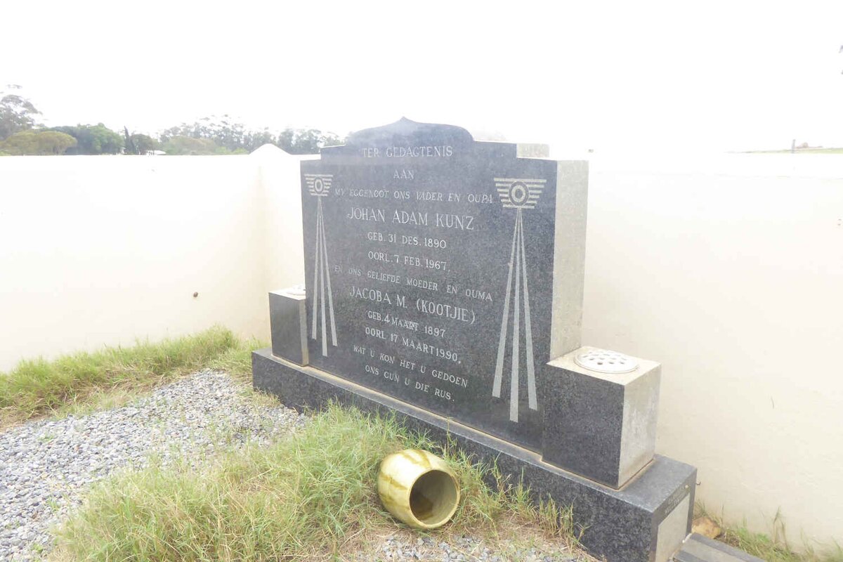 KUNZ Johan Adam 1890-1967 & Jacoba M. 1897-1990