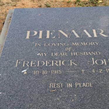 PIENAAR Frederick Johan 1915-1992