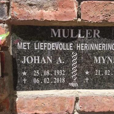 MULLER Johan A. 1932-2018 &amp; Mynie 1934-