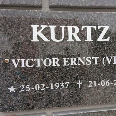 KURTZ Victor Ernst 1937-2017