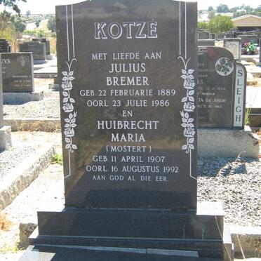 KOTZÉ Julius Bremer 1889-1986 &amp; Huibrecht Maria MOSTERT 1907-1992