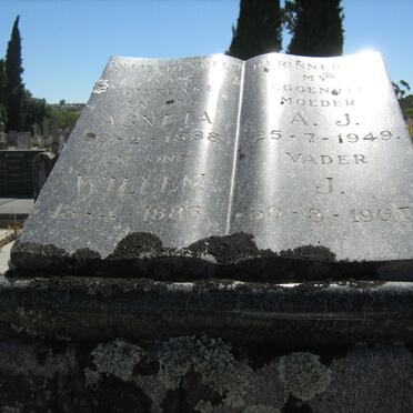 ? Willem J. 1886-1967 &amp; Agneta A.J. 1888-1949