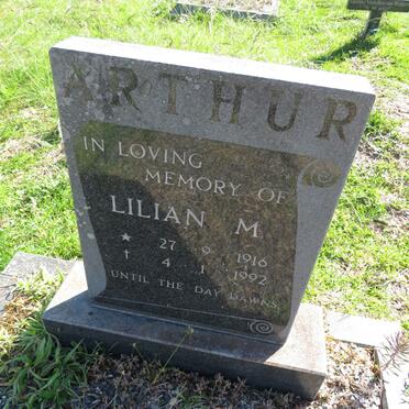 ARTHUR Lilian M. 1916-1992