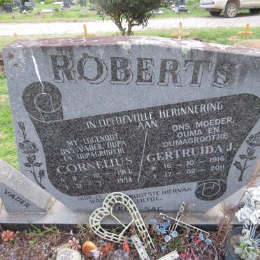 ROBERTS Cornelius 1913-1994 & Gertruida J. 1916-2011