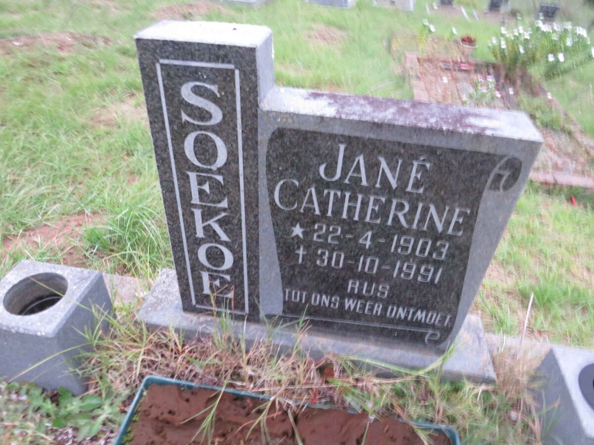SOEKOE Jane Catherine 1903-1991