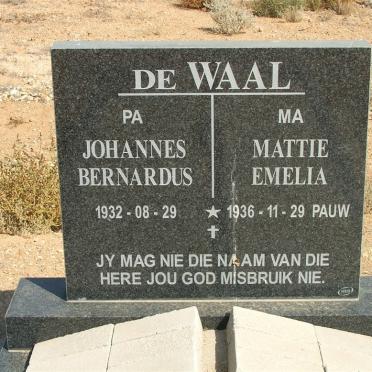 WAAL Johannes Bernardus, de 1932- &amp; Mattie Emelia PAUW 1936-