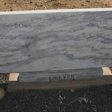 DREYER Gertjie 1914-1994 &amp; Dora 1928-199?
