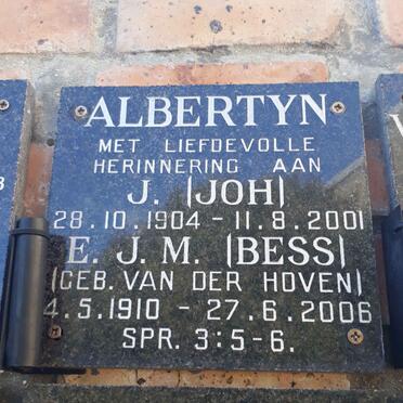 ALBERTYN J. 1904-2001 &amp; E.J.M. VAN DER HOVEN 1910-2006