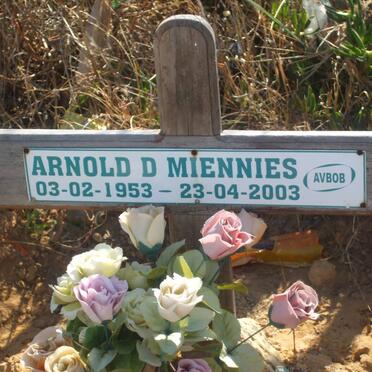 MIENNIES Arnold D. 1953-2003