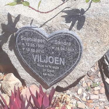 VILJOEN Sandra 1962- :: VILJOEN Sophialeen 1930-2010
