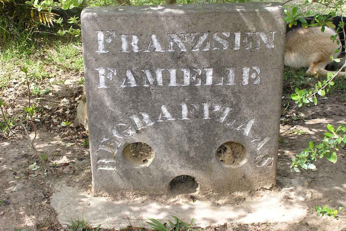 6. FRANZSEN familiebegraafplaas