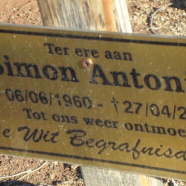 ANTONIE Simon 1960-2015