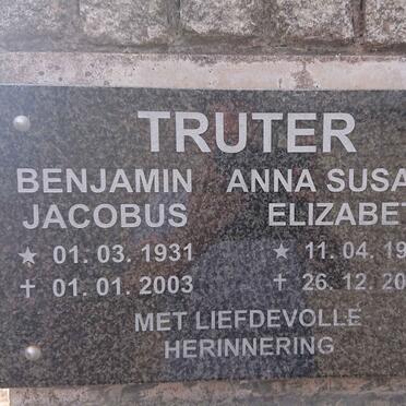 TRUTER Benjamin Jacobus 1931-2003 & Anna Susanna Elizabeth 1931-2003