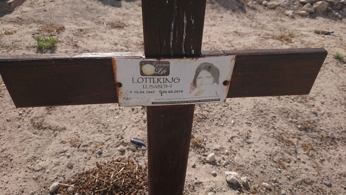 LOTTERING Elisabeth 1947-2018