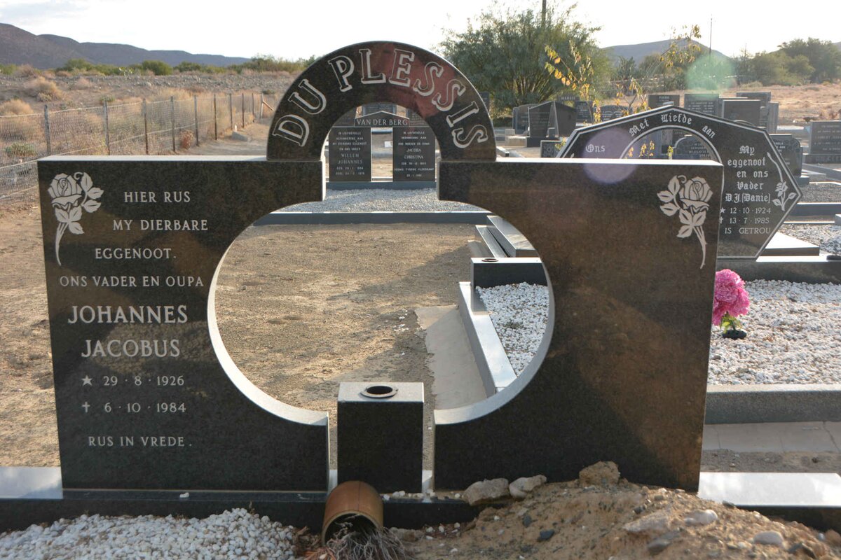 PLESSIS Johannes Jacobus, du 1926-1984