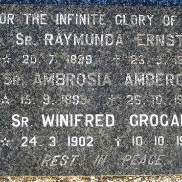 ERNST Raymunda 1898-1970 :: AMBERGE Ambrosia 1899-1994 :: GROGAN Winifred 1902-1996